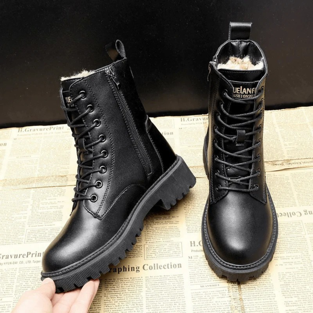 Claria™ | High-quality stylish boots